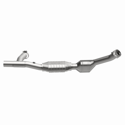 MagnaFlow Direct Fit Catalytic Converter 99-02 Expedition 5.4L 4wd