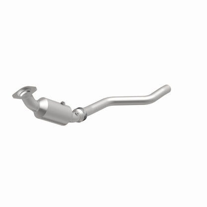 MagnaFlow Direct Fit Catalytic Converter 05-06 300/Magnum 5. OEM