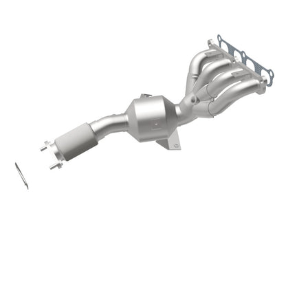 MagnaFlow 11-17 Ford Fiesta 1.6L Direct Fit Catalytic Converter