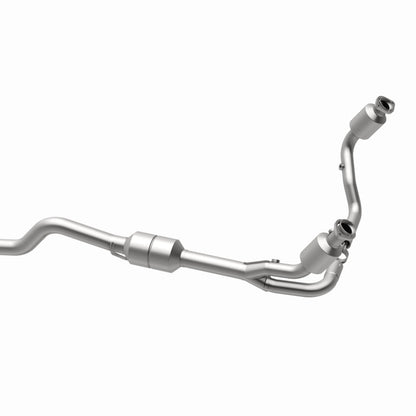 MagnaFlow Direct Fit Catalytic Converter 00-03 Dodge Durango 4.7L