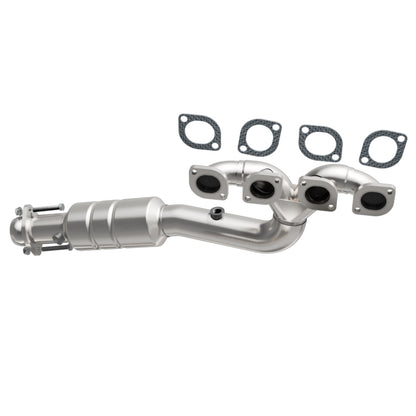 MagnaFlow Direct Fit Catalytic Converter 02-03 BMW 745i 4.4L D/S
