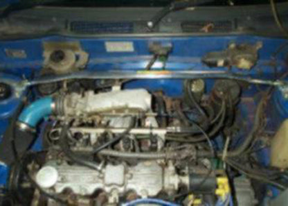 Whiteline 91-94 Nissan Sentra B13 / 95-99 Nissan Sentra B14 Torreta regulable delantera