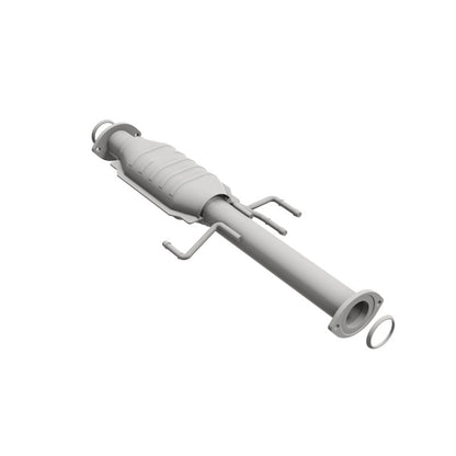 MagnaFlow Direct Fit Catalytic Converter 01-04 Toyota Tacoma 3.4L Rear