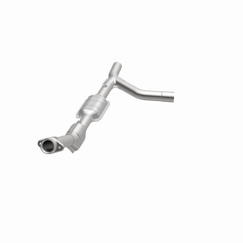 MagnaFlow Direct Fit Catalytic Converter 00-04 Ford E150 4.6L P/S