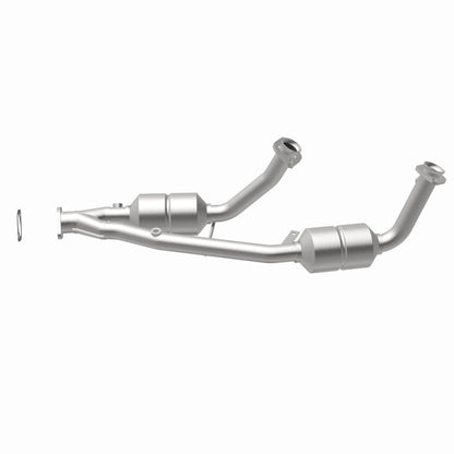 MagnaFlow Direct Fit Catalytic Converter 98 Ford Windstar 3.8L Assm