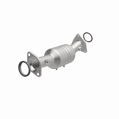 MagnaFlow Direct Fit Catalytic Converter 2010-2012 CX-7 2.5 L Underbody
