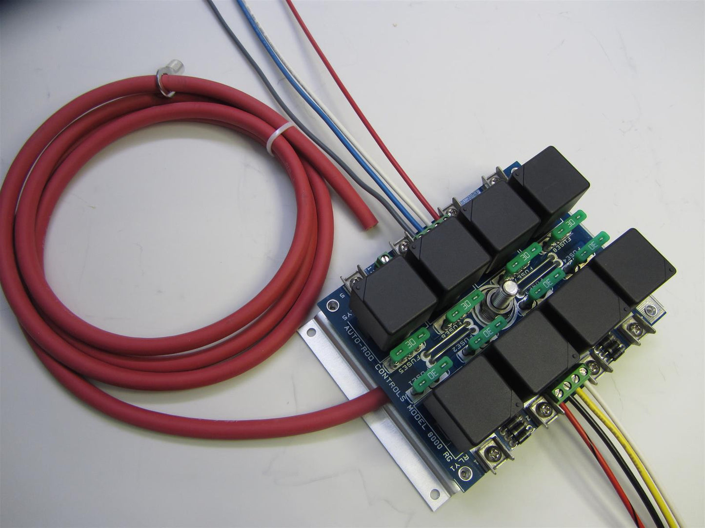 Auto Rod Controls - Módulo de relé de 12 posiciones con 12 relés activados por tierra (RC12ECU-1)