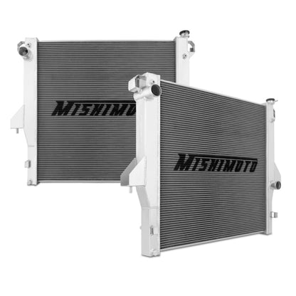 Mishimoto 03-10 Dodge Ram 2500 con radiador de rendimiento de aluminio de motor Cummins de 5.9L/6.7L