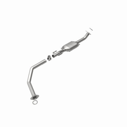 MagnaFlow Direct Fit Catalytic Converter 01-04 Toyota Sequoia 4.7L D/S