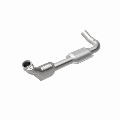 MagnaFlow Direct Fit Catalytic Converter 00-04 Ford E150 4.6L D/S