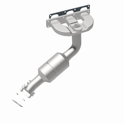 MagnaFlow Direct Fit Catalytic Converter BMW 5 04-05 Rear Mani