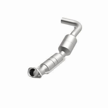 MagnaFlow Direct Fit Catalytic Converter 05-07 Ford E150 4.6L Driver Side
