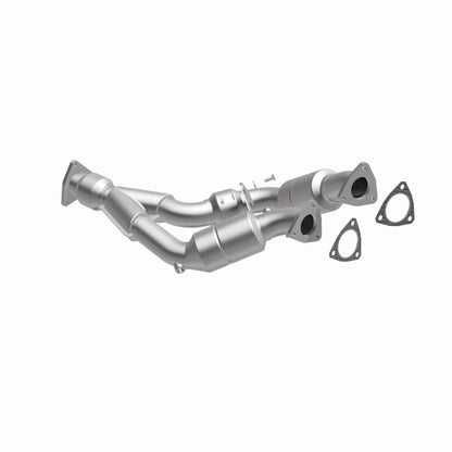 MagnaFlow Direct Fit Catalytic Converter 04-06 VW Touareg 3.2L