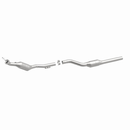 MagnaFlow Direct Fit Catalytic Converter 00-02 Mercedes E430 4.3L