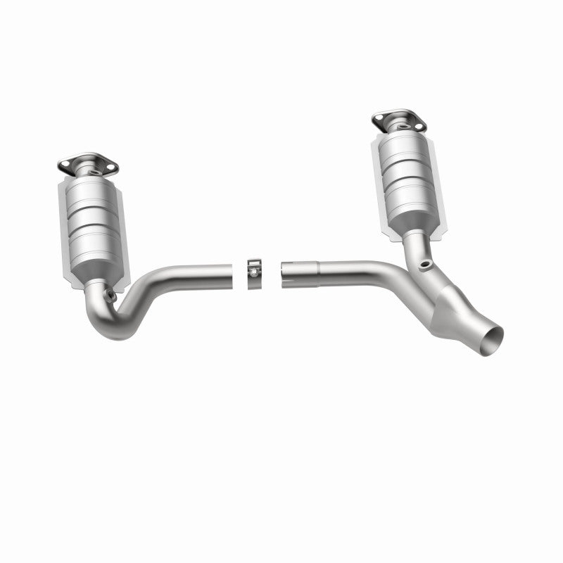 MagnaFlow Direct Fit Catalytic Converter Raider 2006 8 4.7L