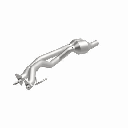 MagnaFlow Direct Fit Catalytic Converter 07 VW Touareg 3.6L Rear