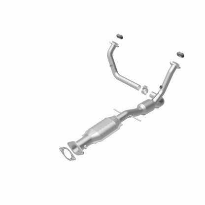MagnaFlow Direct Fit Catalytic Converter 00-03 Chevy S-10 4.3L