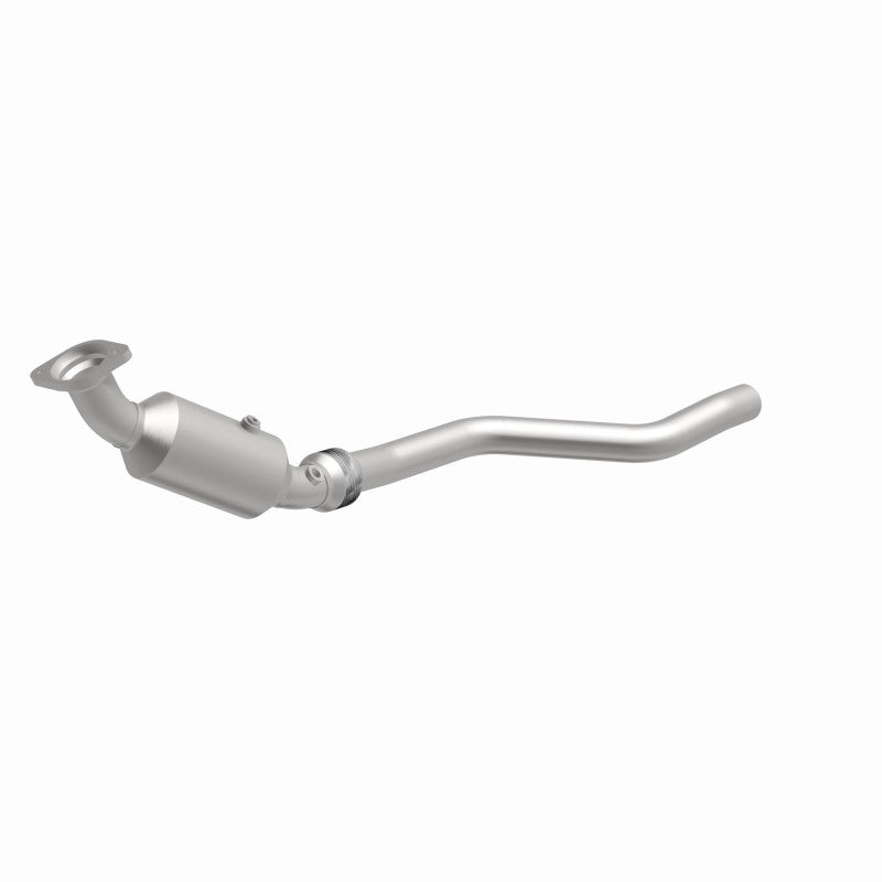 MagnaFlow Direct Fit Catalytic Converter 05-06 300/Magnum 5. OEM