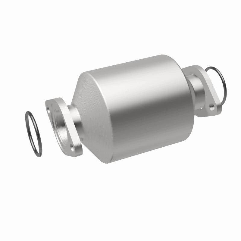 MagnaFlow Direct Fit Catalytic Converter 93-97 Geo Prizm-Toyota Celi