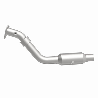 MagnaFlow Direct Fit Catalytic Converter OEM 2004-2006 Chrysler Pacifica Underbody