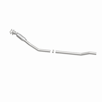 MagnaFlow Direct Fit Catalytic Converter 01-03 Caravan/Voyager 3.3L