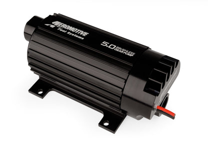 Bomba de combustible de engranajes rectos sin escobillas Aeromotive con controlador TVS - En línea - 5 gpm