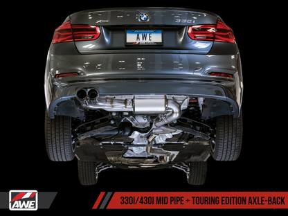 AWE Tuning BMW F3X 28i / 30i Touring Edition Escape con eje trasero de un solo lado - Puntas plateadas de 80 mm