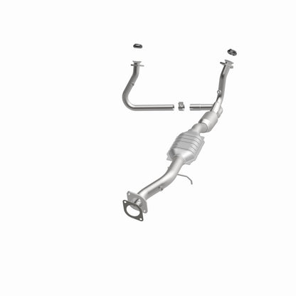 MagnaFlow Direct Fit Catalytic Converter 01-05 Chevy Blazer 4.3L 4WD