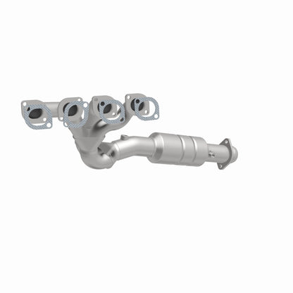 MagnaFlow Direct Fit Catalytic Converter 02-03 BMW 745i 4.4L