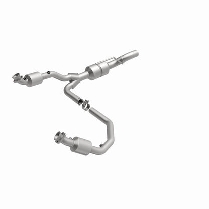MagnaFlow Direct Fit Catalytic Converter Dodge 01-02 Ram 1500/2500/3500 Van 5.9L