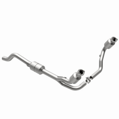 MagnaFlow Direct Fit Catalytic Converter 00-03 Dodge Durango 4.7L
