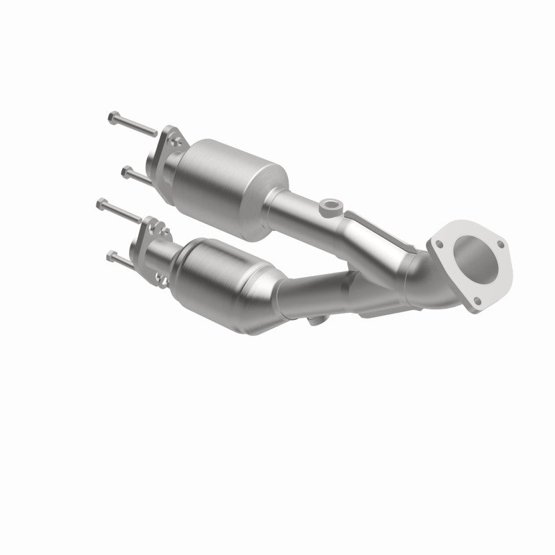 MagnaFlow Direct Fit Catalytic Converter 00-01 Cherokee Front 4.0L