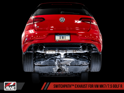 AWE Tuning Volkswagen Golf R MK7.5 SwitchPath escape con puntas plateadas cromadas 102 mm