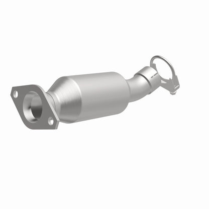 MagnaFlow Direct Fit Catalytic Converter 12-16 Toyota Prius C 1.5L