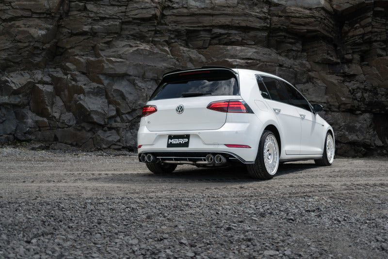 MBRP 15-19 VW Golf R MK7/MK7.5 3in T304 Cat Back Escape con puntas de fibra de carbono