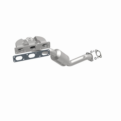 MagnaFlow Direct Fit Catalytic Converter 04-05 BMW 530i 3.0L Front