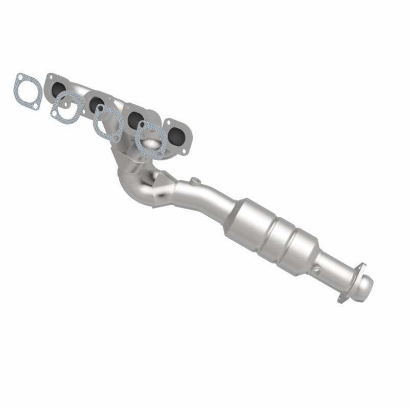 MagnaFlow Direct Fit Catalytic Converter 02-03 BMW 745i 4.4L