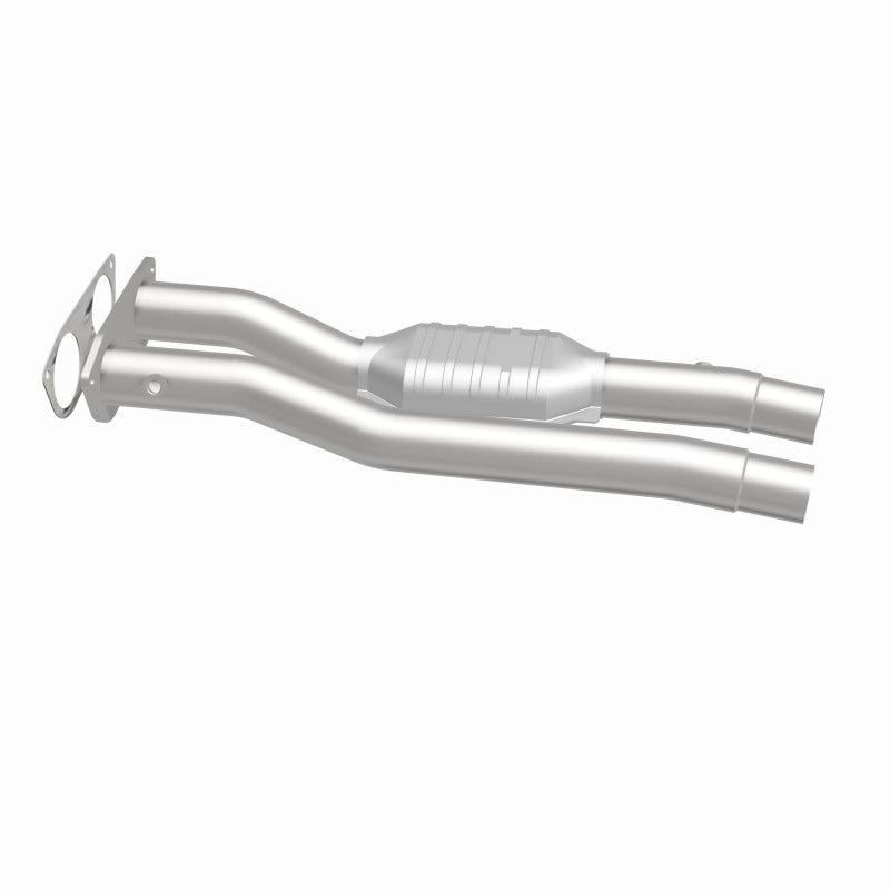 MagnaFlow Direct Fit Catalytic Converter 96-97 7.4L 3500 Truck Rear