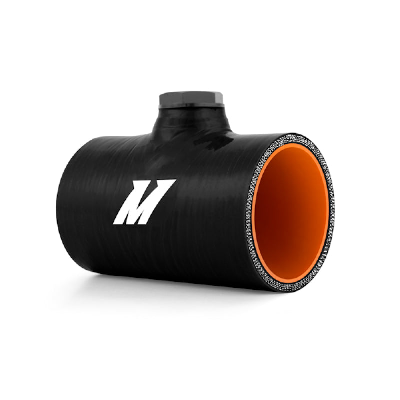Acoplador de silicona negra Mishimoto de 2,5 pulgadas con tapón NPT de 1/8 pulgadas
