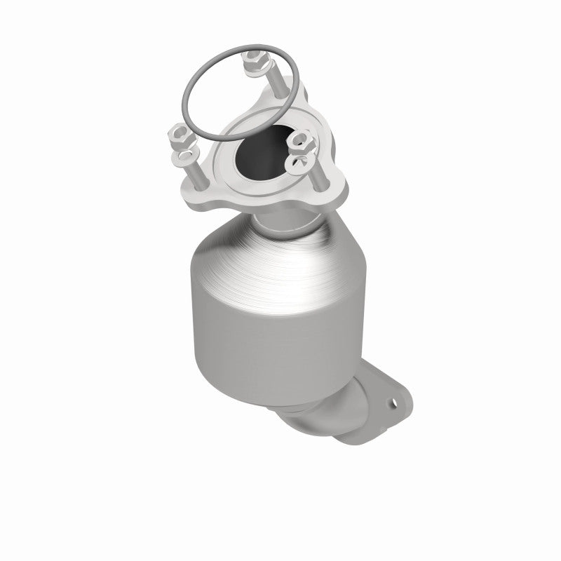 MagnaFlow Direct Fit Catalytic Converter 2010-2011 LaCrosse 3.6 L Underbody