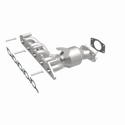 MagnaFlow Direct Fit Catalytic Converter 01-05 Volvo S60 2.4L Manifold