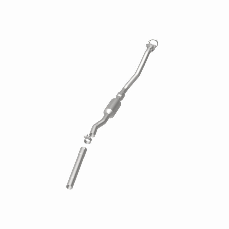 MagnaFlow Direct Fit Catalytic Converter 96-99 Audi A4/A4 Quattro 2.8L P/S (49 State)