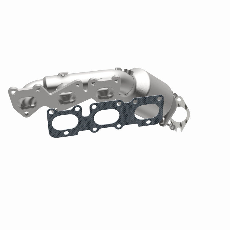 MagnaFlow Direct Fit Catalytic Converter 11-14 Hyundai Genesis V6-3.8L
