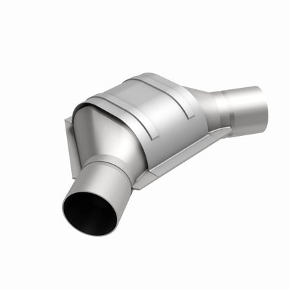 MagnaFlow Universal Catalytic Converter 2.50inch Angled Inlet/Outlet