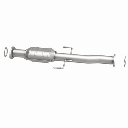 MagnaFlow Direct Fit Catalytic Converter 02-03 Toyota Tacoma 2.4L