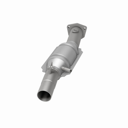 MagnaFlow Direct Fit Catalytic Converter 95 Volkswagen Golf 2.8L