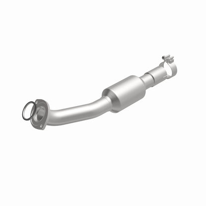 MagnaFlow Direct Fit Catalytic Converter 09-12 Toyota RAV4 2.5 3.5 Underbody