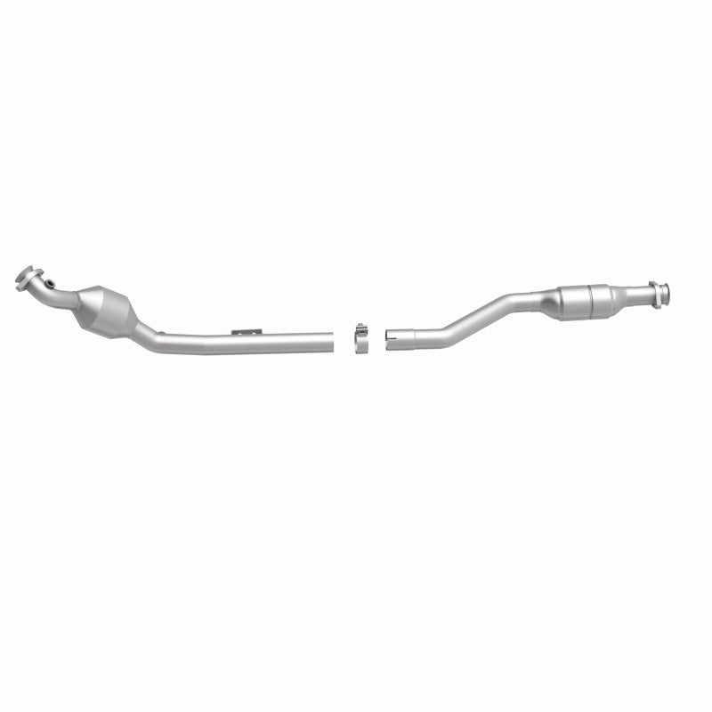 MagnaFlow Direct Fit Catalytic Converter 00-02 Mercedes E430 4.3L