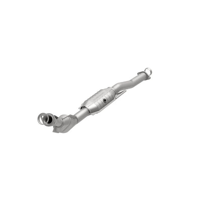 MagnaFlow Direct Fit Catalytic Converter 02-04 Infiniti I35 3.5L rea