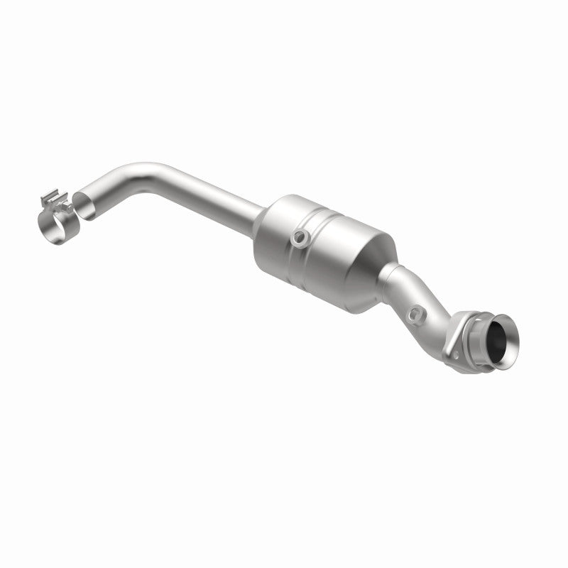 MagnaFlow Direct Fit Catalytic Converter 2011-2014 F-150 3.7L Underbody